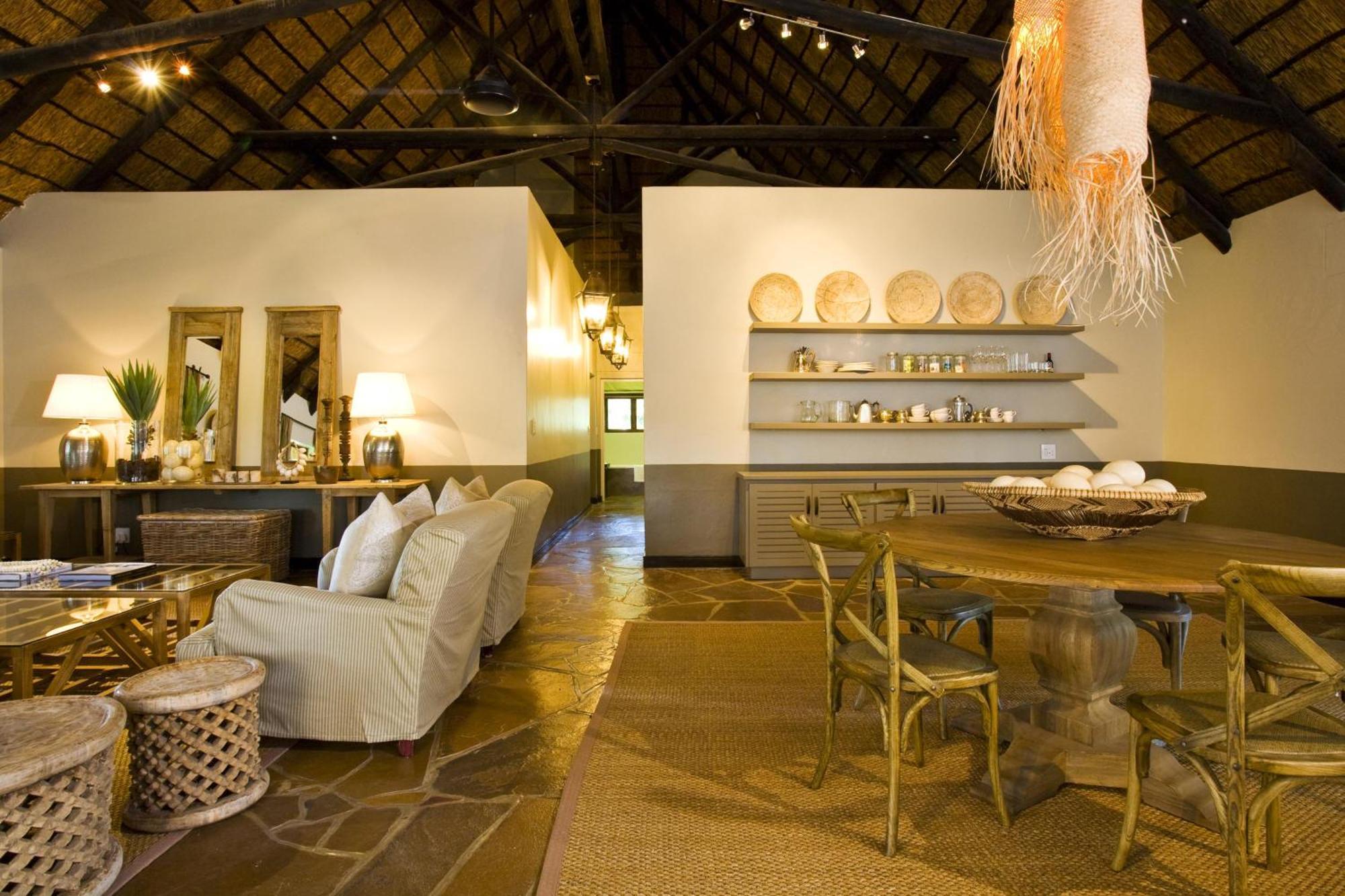 Mushara Lodge Namutoni Ruang foto
